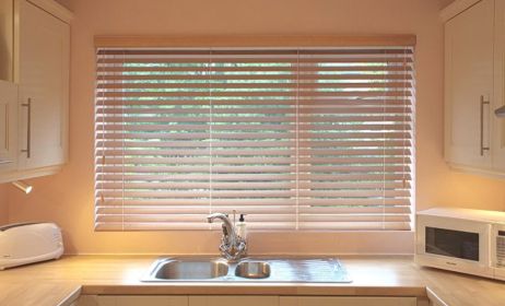 Kitchen blinds