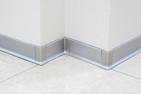 steel skirting