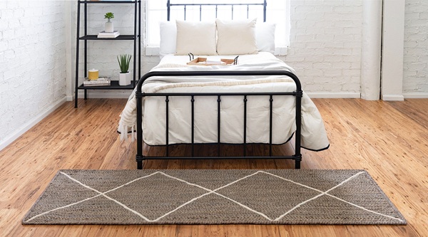 bedroom runner carpet