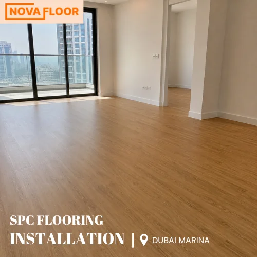 SPC Flooring Installation i Modern Apartment Living Area